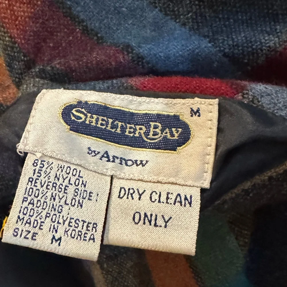 Vintage Men's Arrow Reversible Puffer Vest - Picture 6 of 6